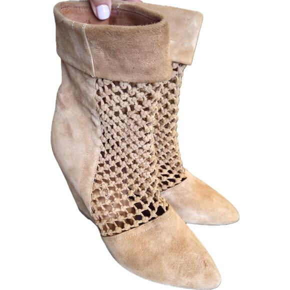 Jeffrey Campbell Handmade Ibiza Last Woven Braided Tan Suede Ankle Wedge Boots 7 - Picture 3 of 10